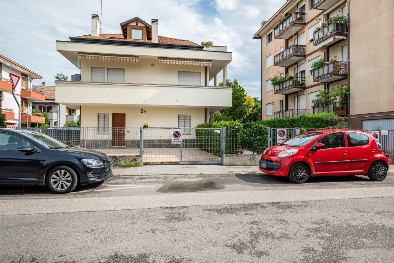 Padova Ospedali Apartment Exteriör bild